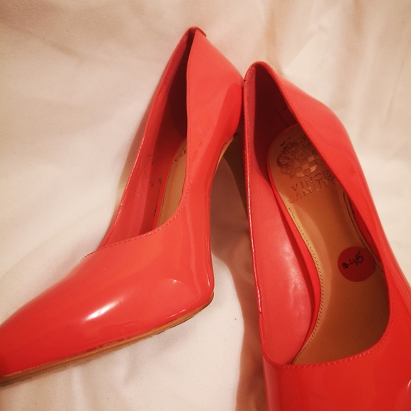 Vince Camuto Leather Upper Coral pumps Shoes - Picture 11 of 11